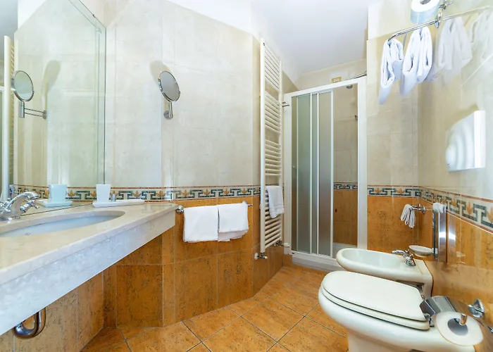 Grand Nuove Terme Hotell 4*